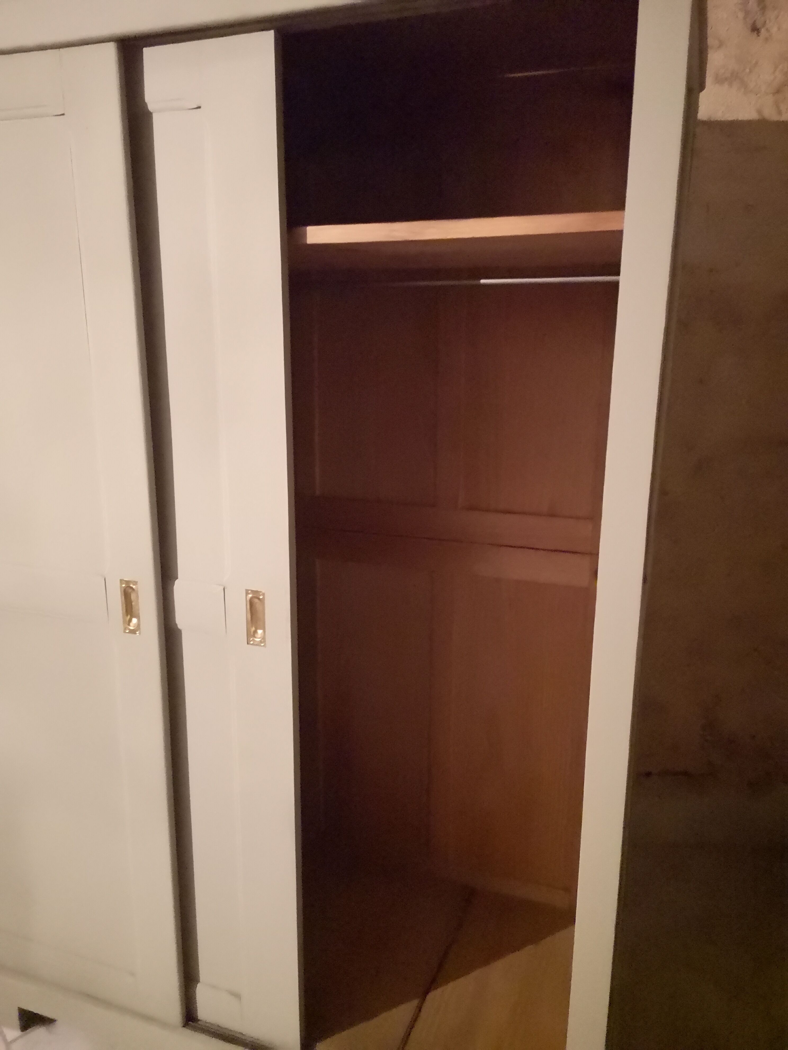 Armoire, penderie, vestiaire d'entrée