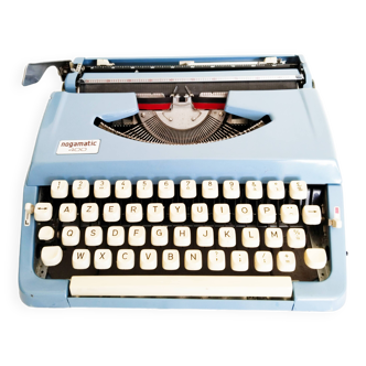 Machine à écrire portable vintage bleue fonctionnelle Nogamatic 400