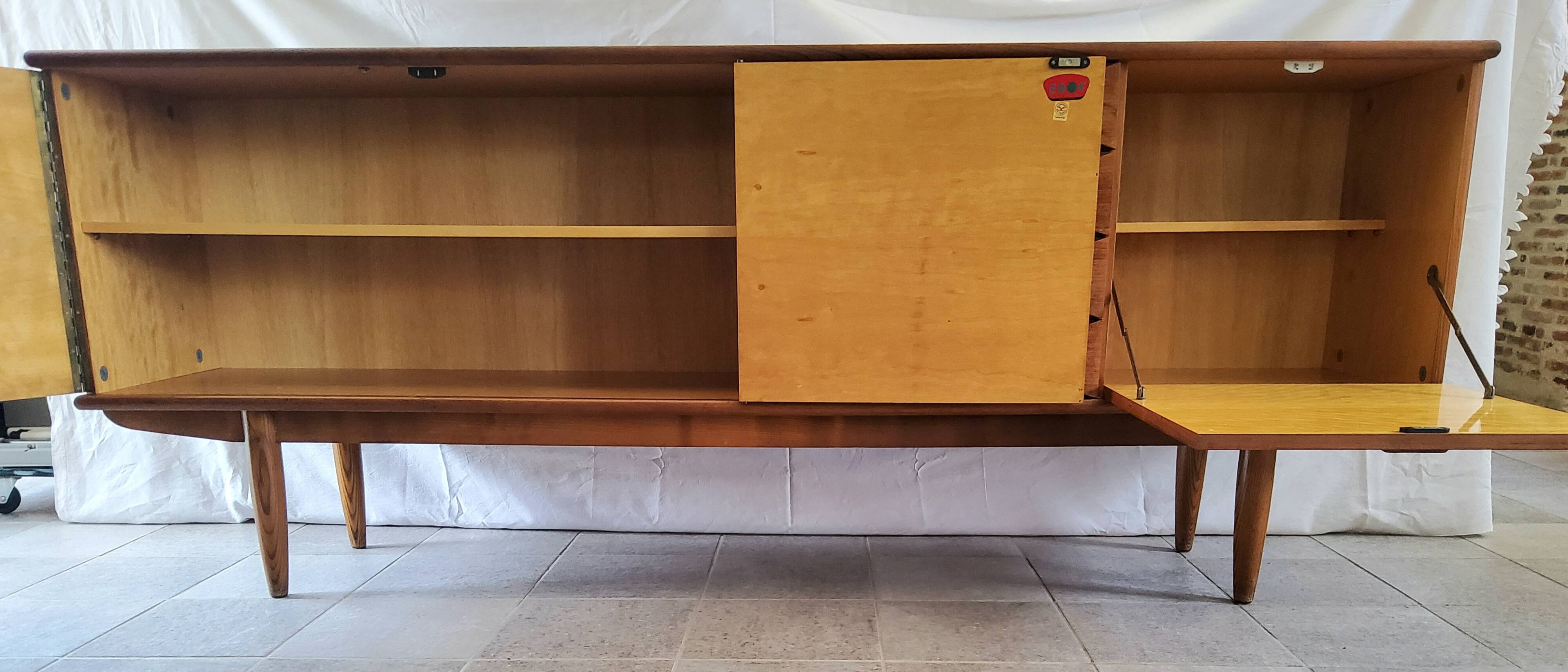 Scandinavian row 60s