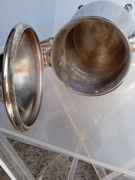 Coffee / teapot in silver metal St Louis XV
