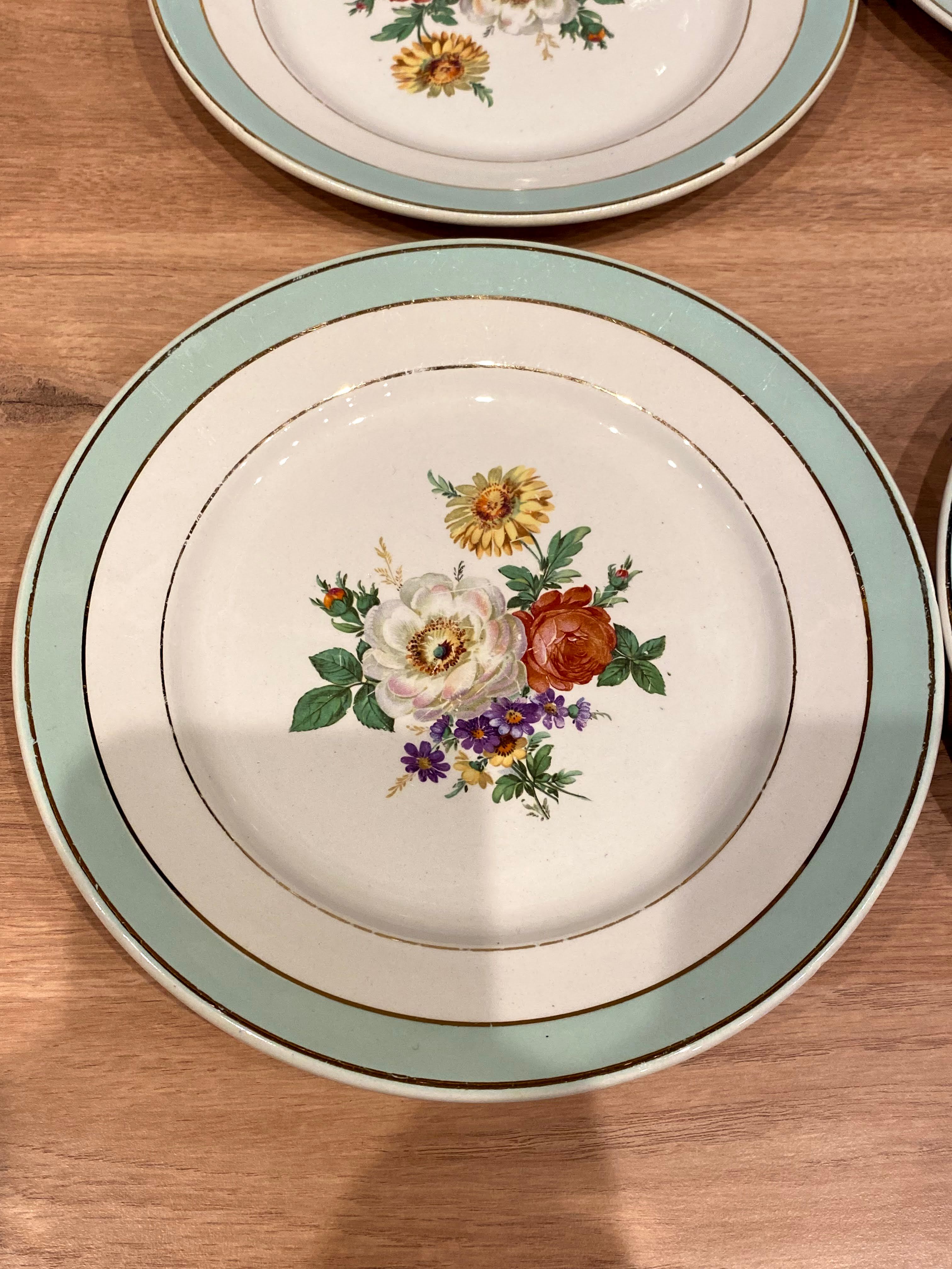 6 flat plates in half-porcelain Badonviller