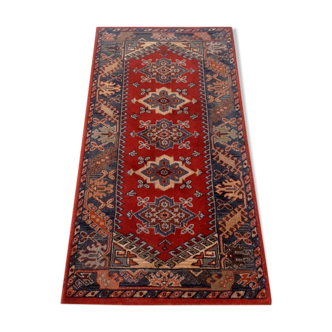 Oriental carpet 66 x 139 cm