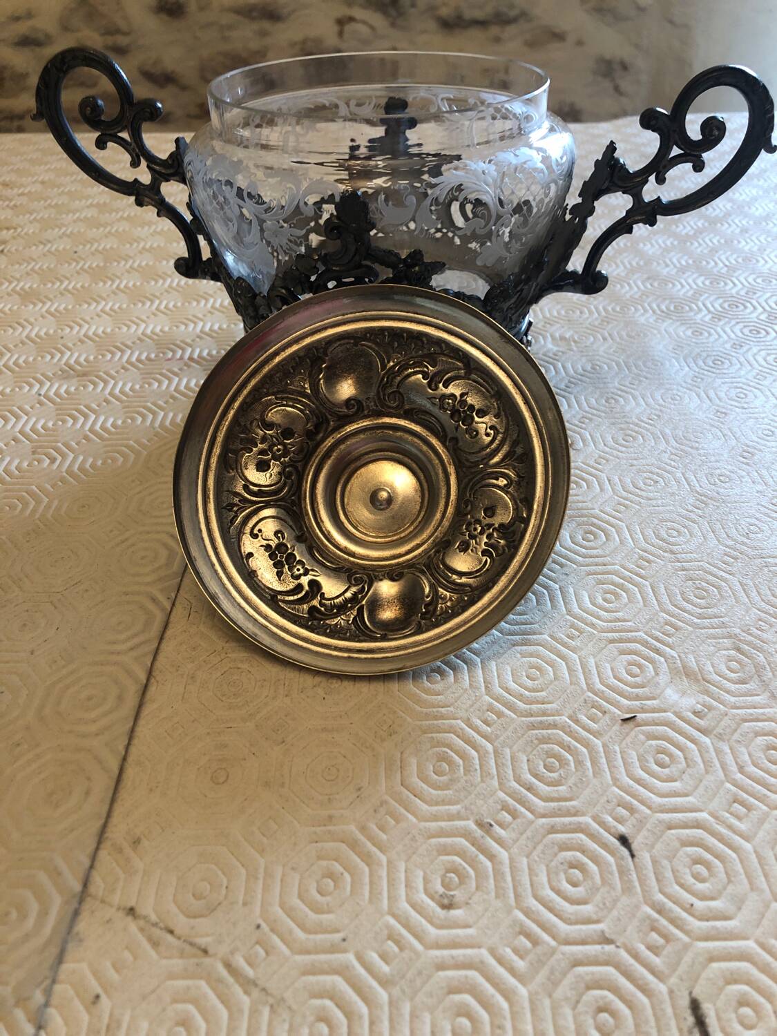 Silver-plated metal and crystal sugar bowl
