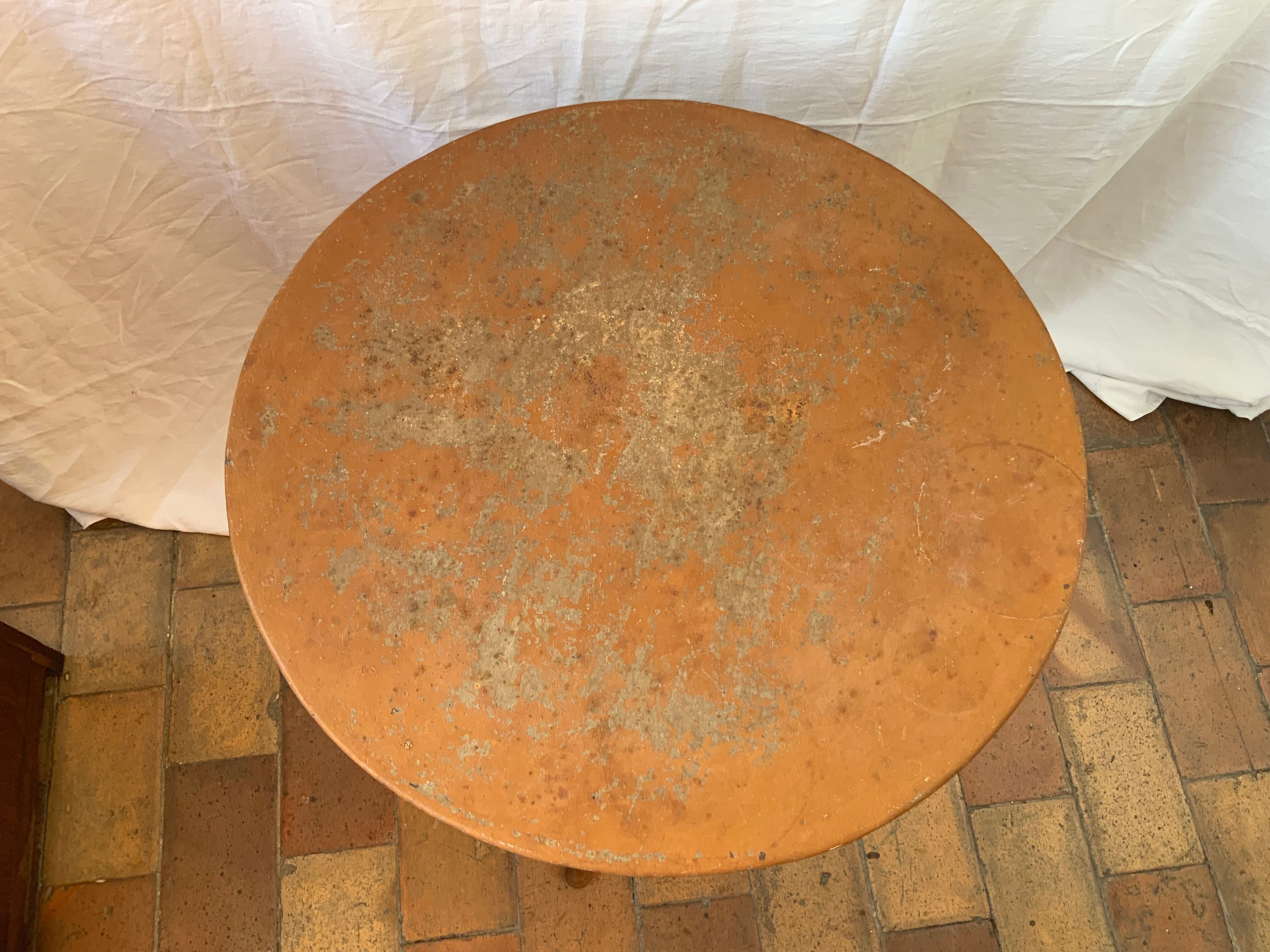 Table de jardin