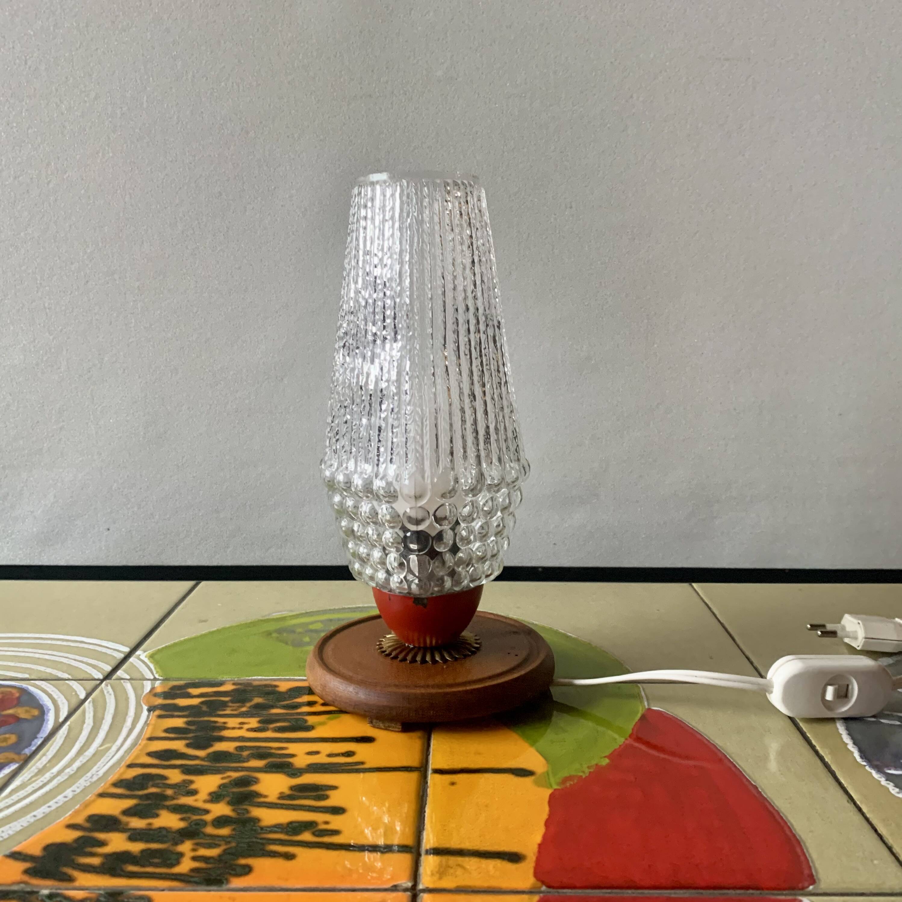 Small vintage bedside lamp in molded glass - 1950s