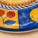 Assiette décorative Ligne Hôtesse signée Palluy – Citrons & Cerises