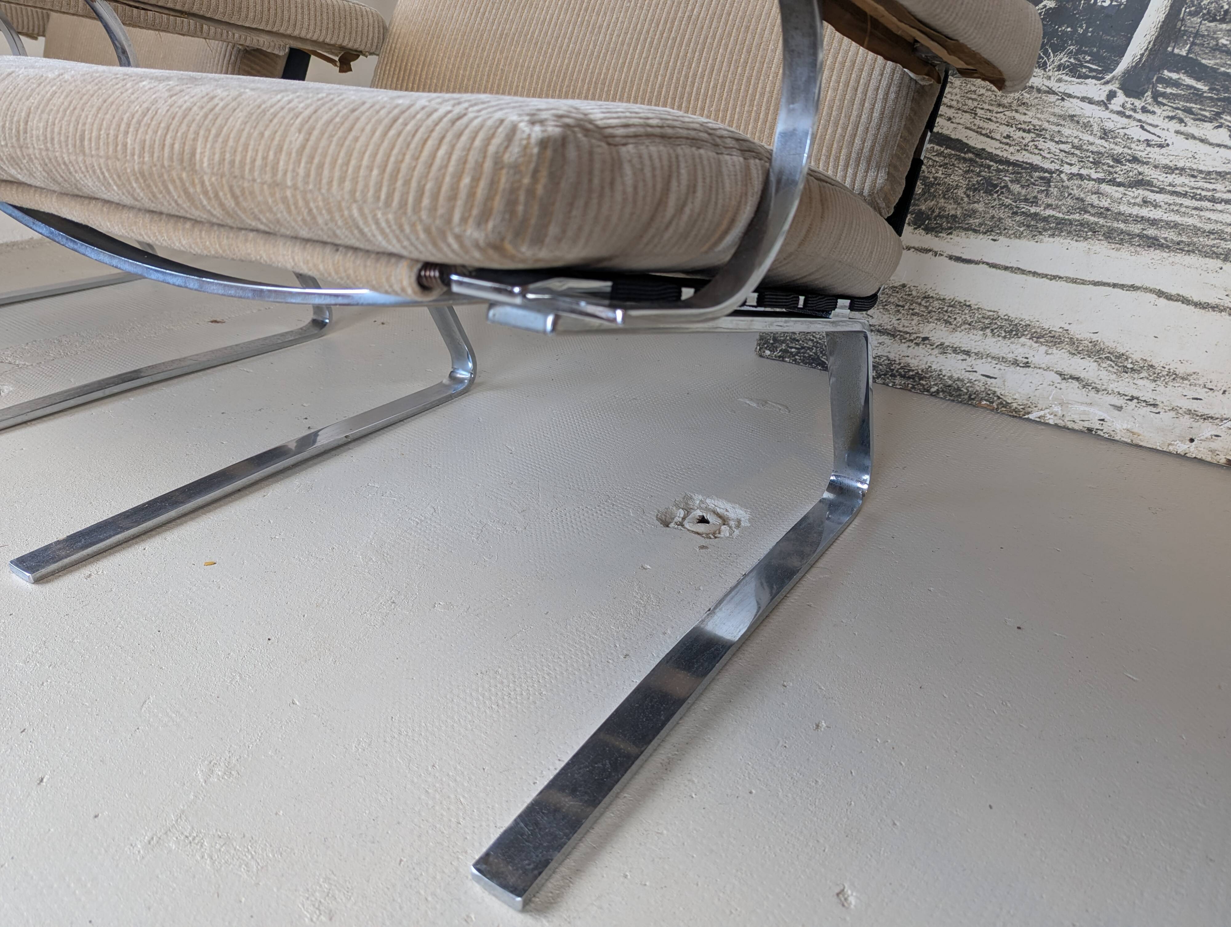 Pair of modernist armchairs by Reinhold Adolf for COR, 1970.