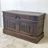 17th century Gothic desk