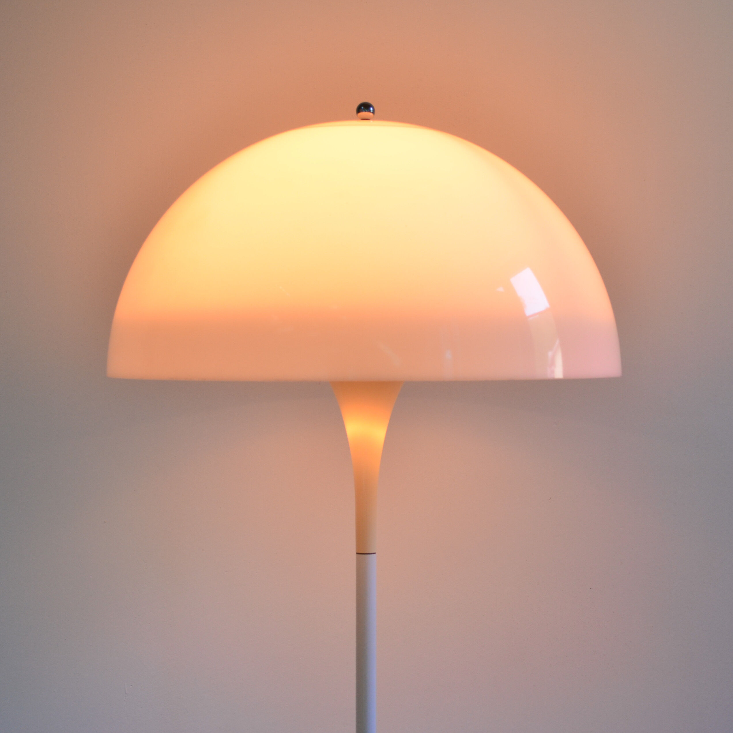 Panthella floor lamp by Verner Panton for Louis Poulsen 1970