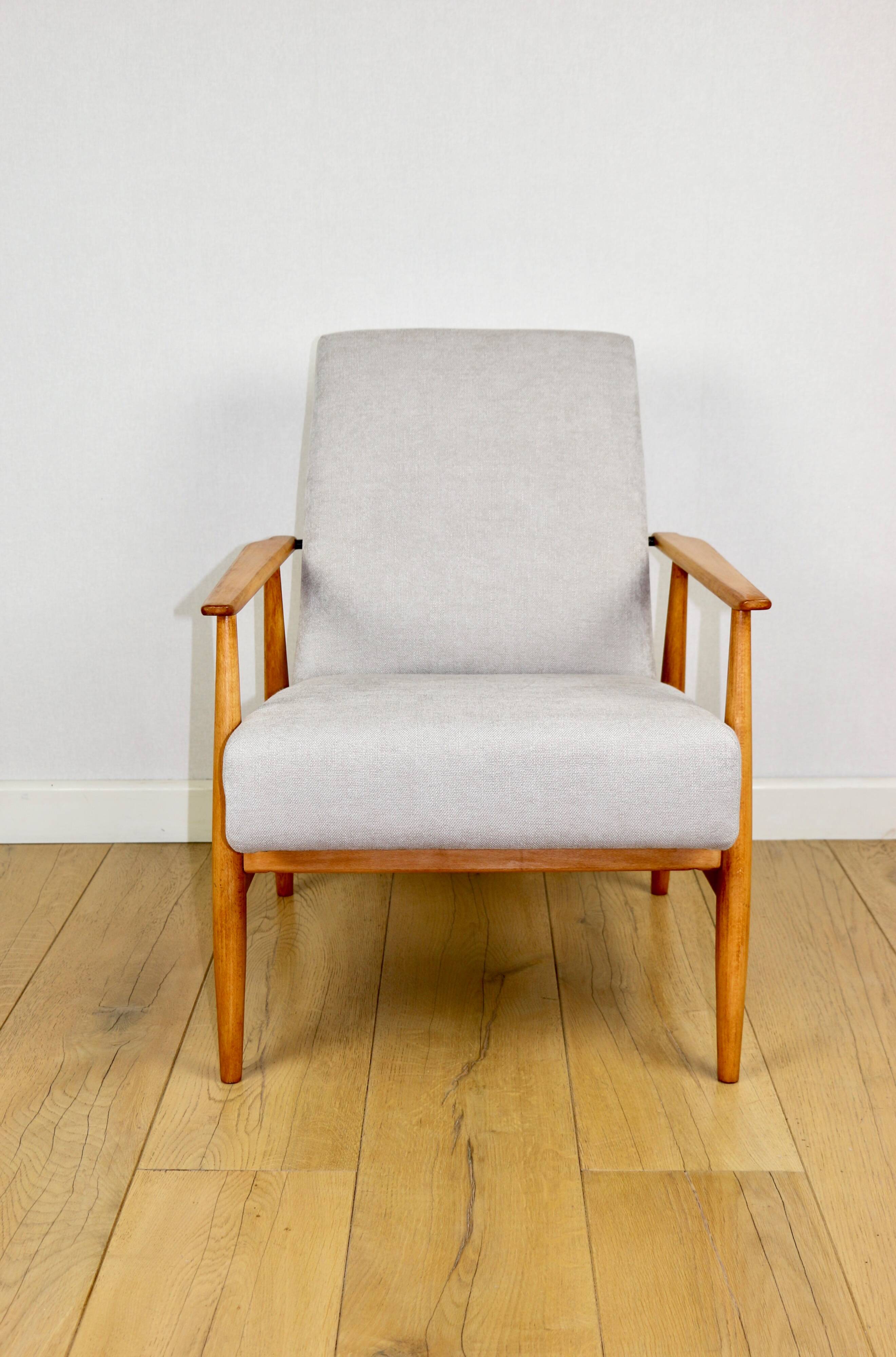 Armchair 'Lis', 1970s, beige light wood, design by Henryk Lis