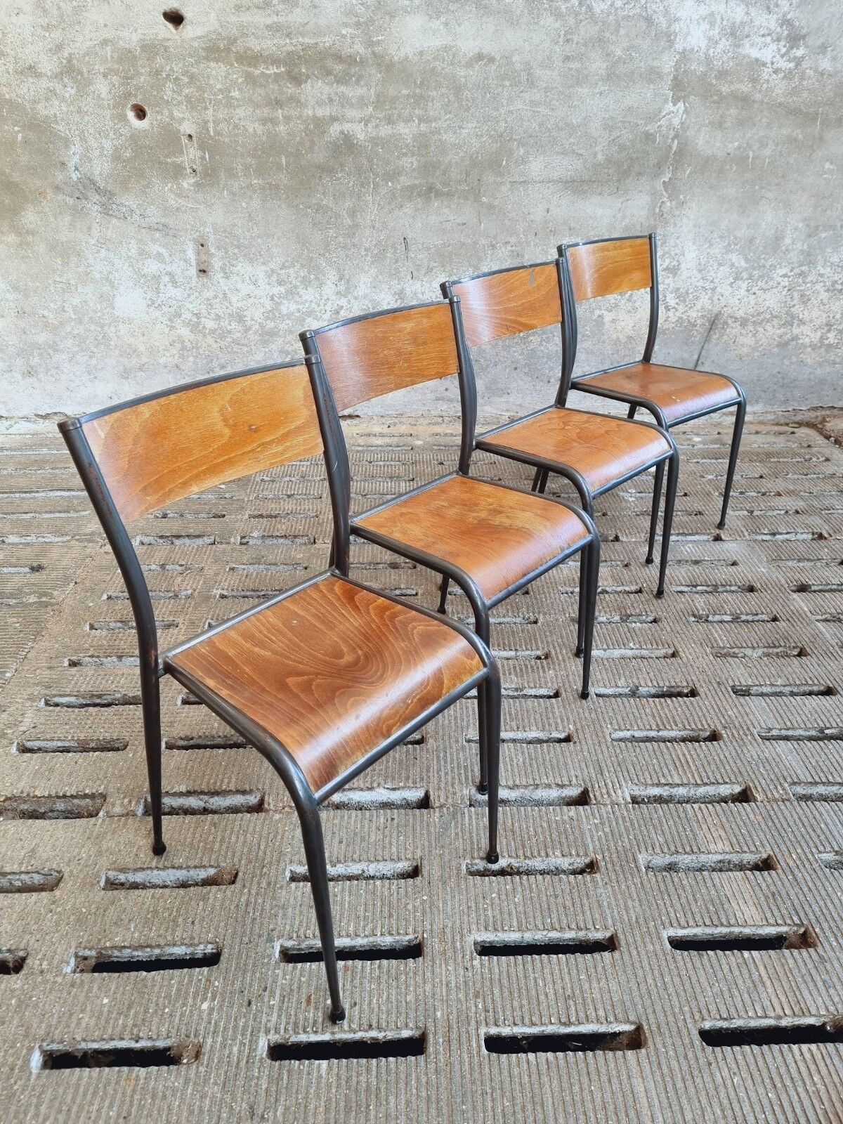 Vintage chairs school chairs 4x Mullca