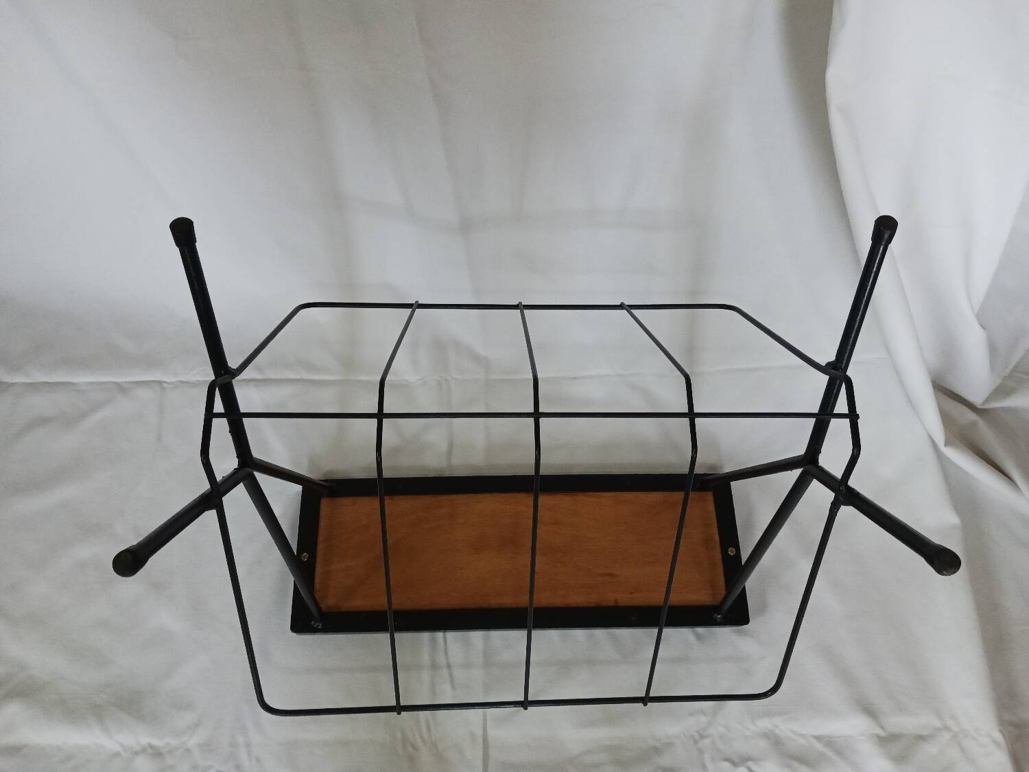 60s magazine rack