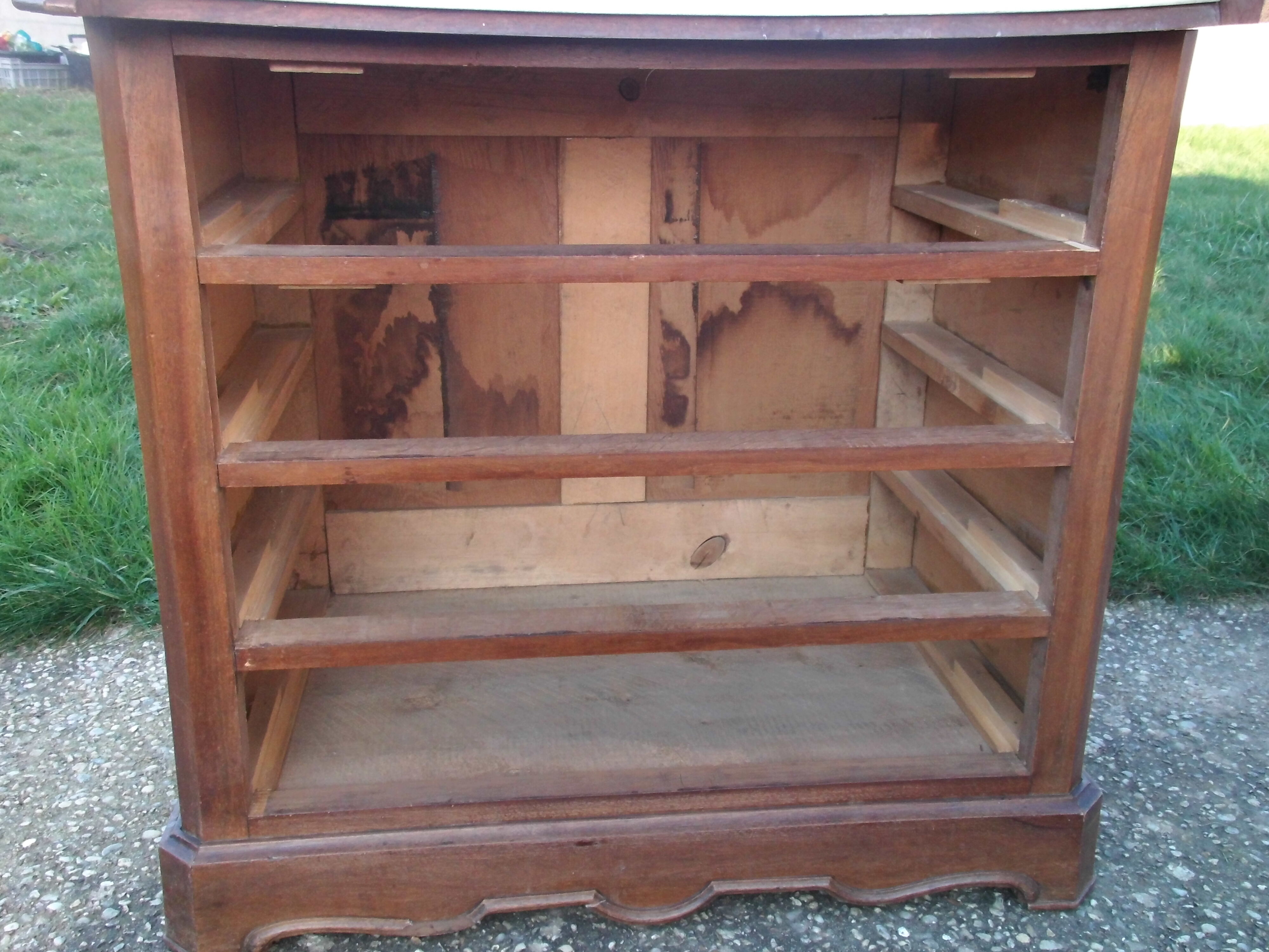 Hairdresser's toilet commodity called 1900 art deco