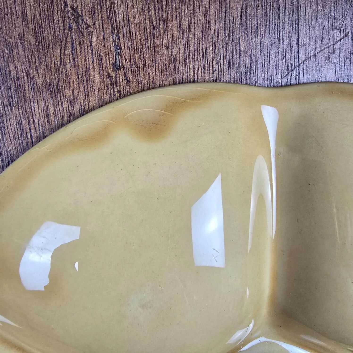 Gien ochre yellow oyster plate – Seafood & wall decor