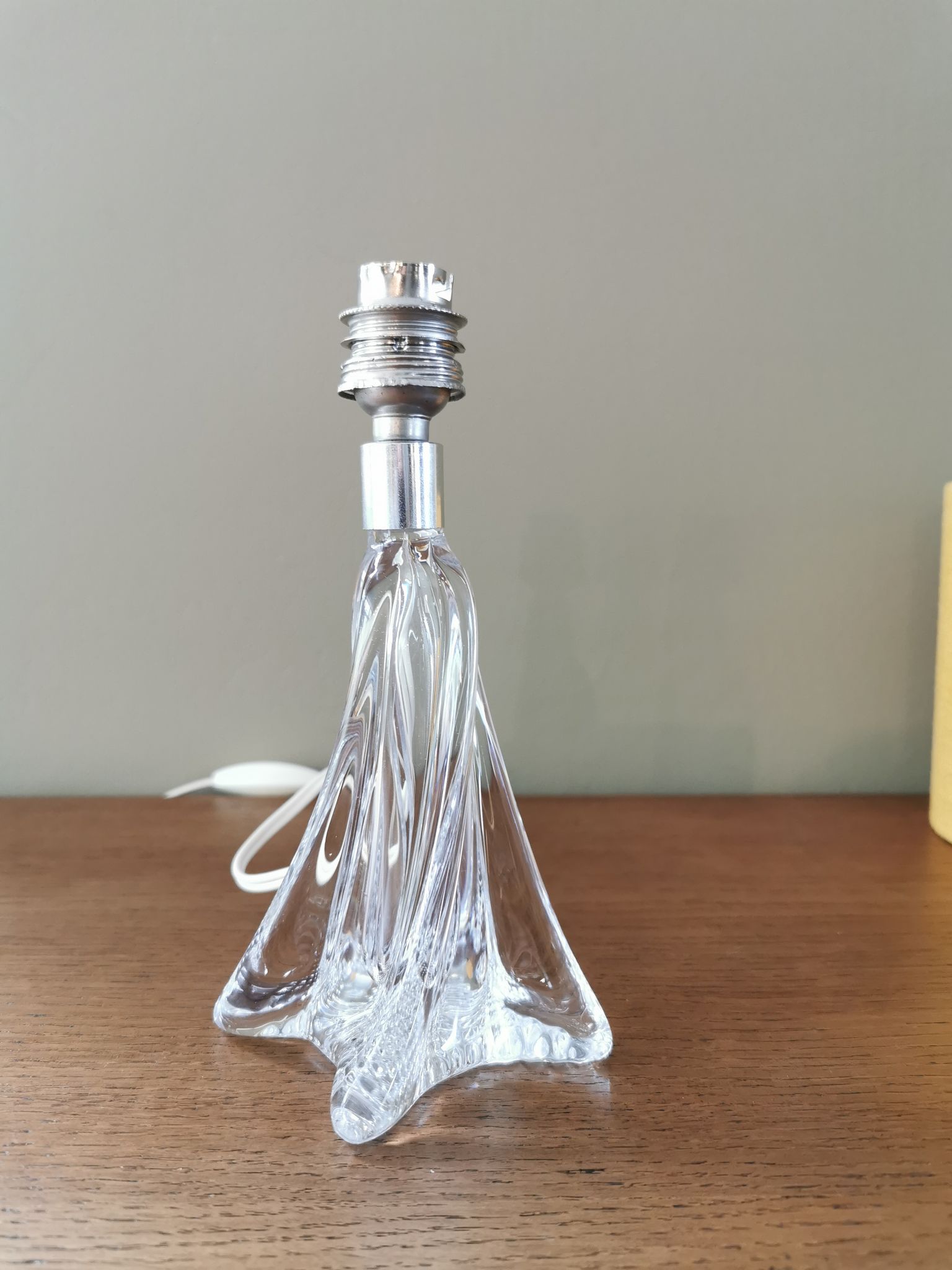 Crystal lamp