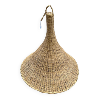 Rattan suspension