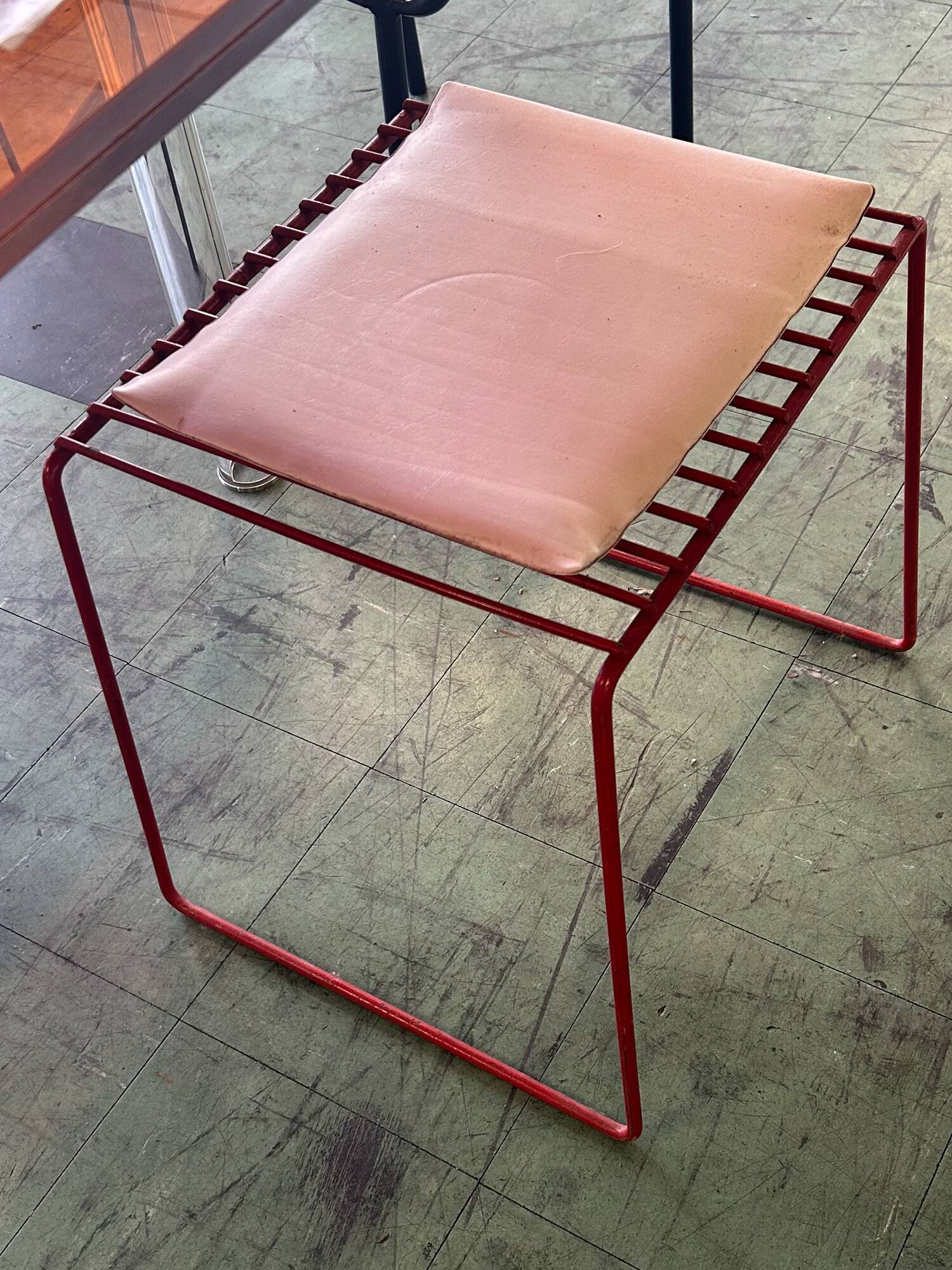 Set of Atelier A stools model 554
