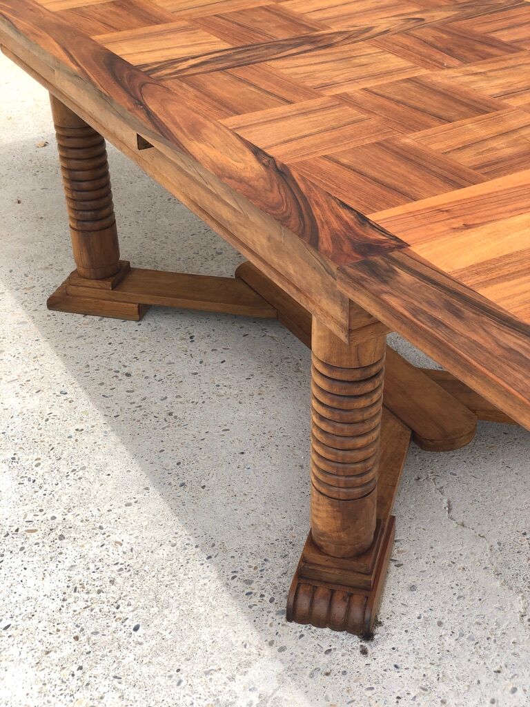 Set table and 4 chairs in walnut 1940