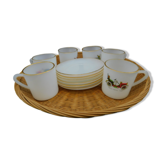 6 arcopal espresso cups & 6 saucers