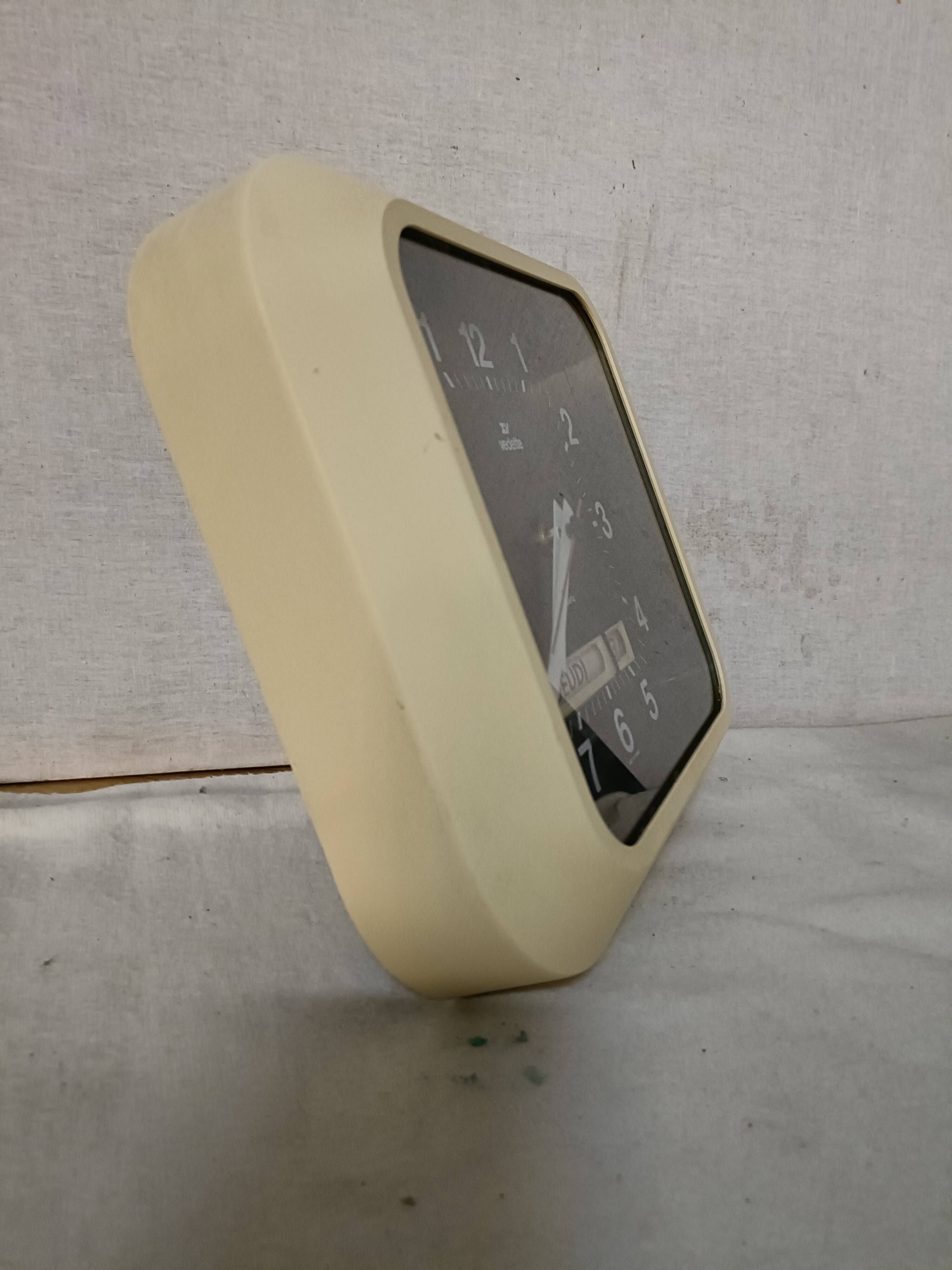 Vintage "star" wall clock