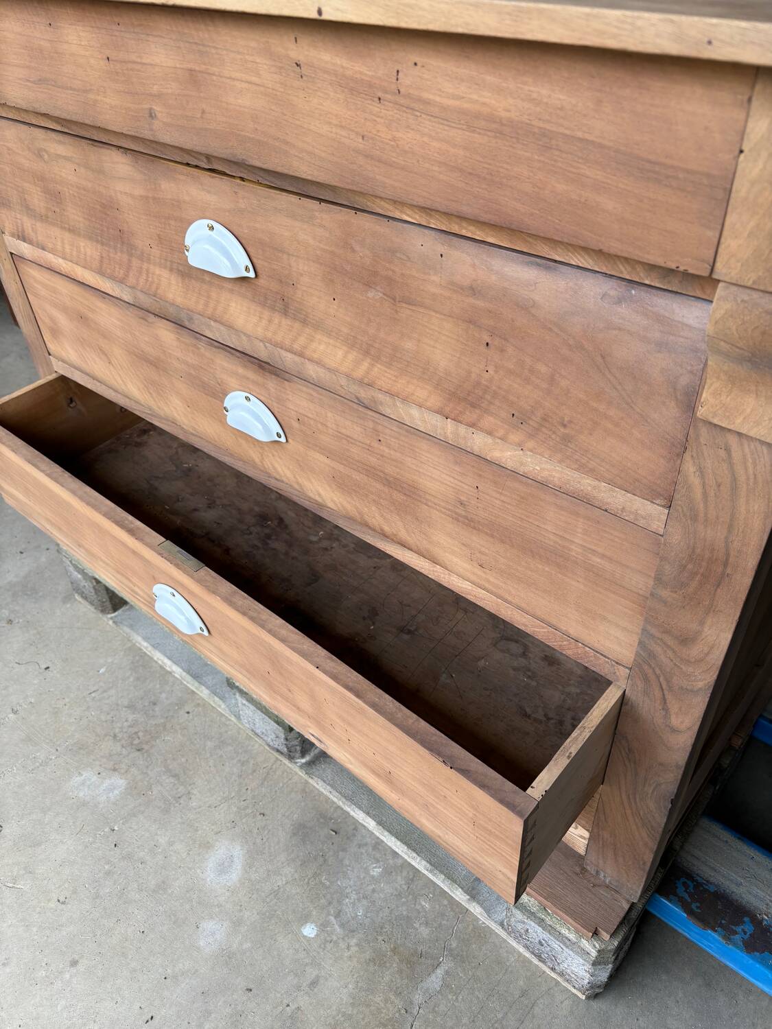 Louis Philippe chest of drawers in raw wood