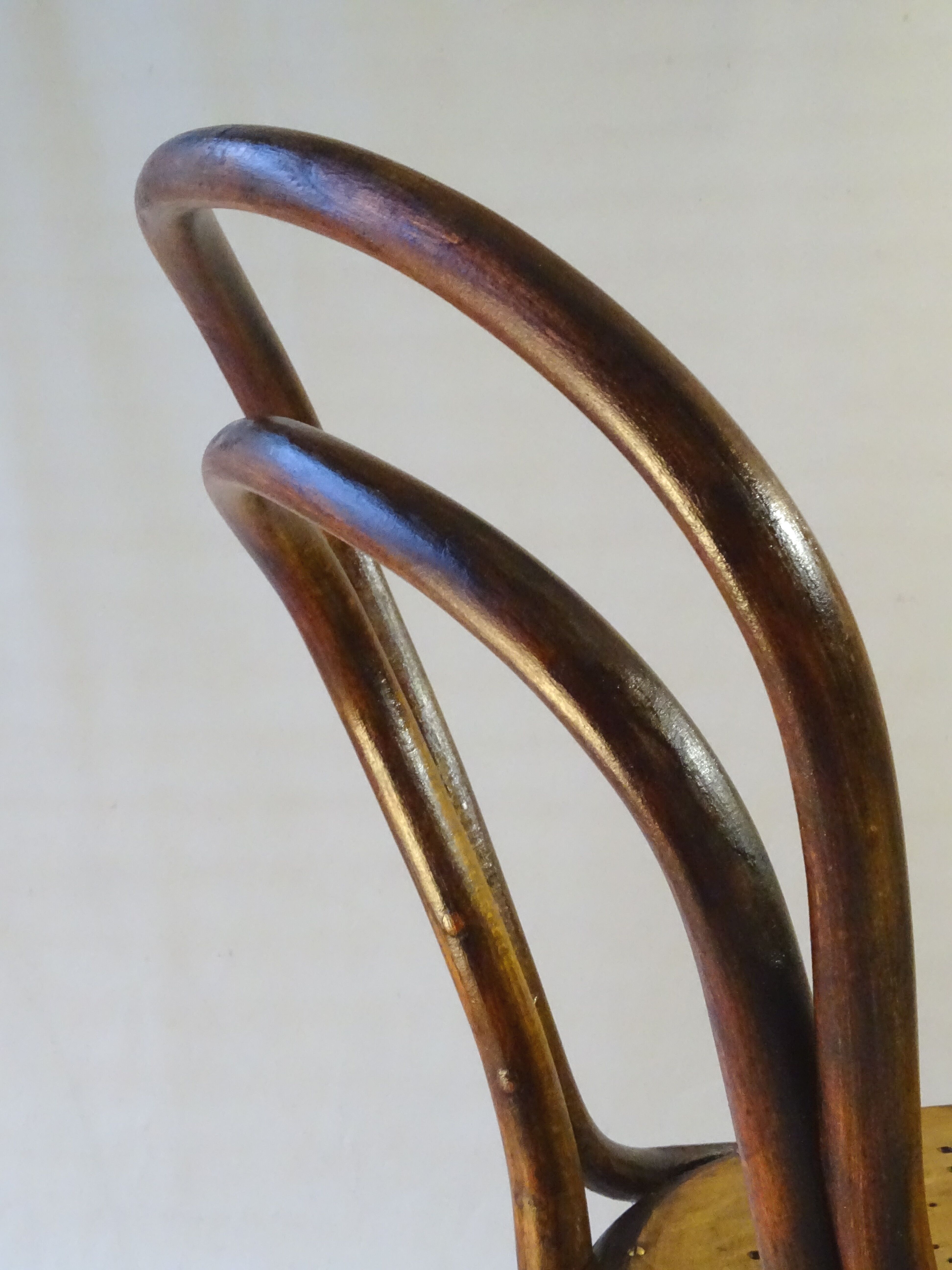 Bistrot chair KOHN N°30 1/2 seated Star, circa 1885