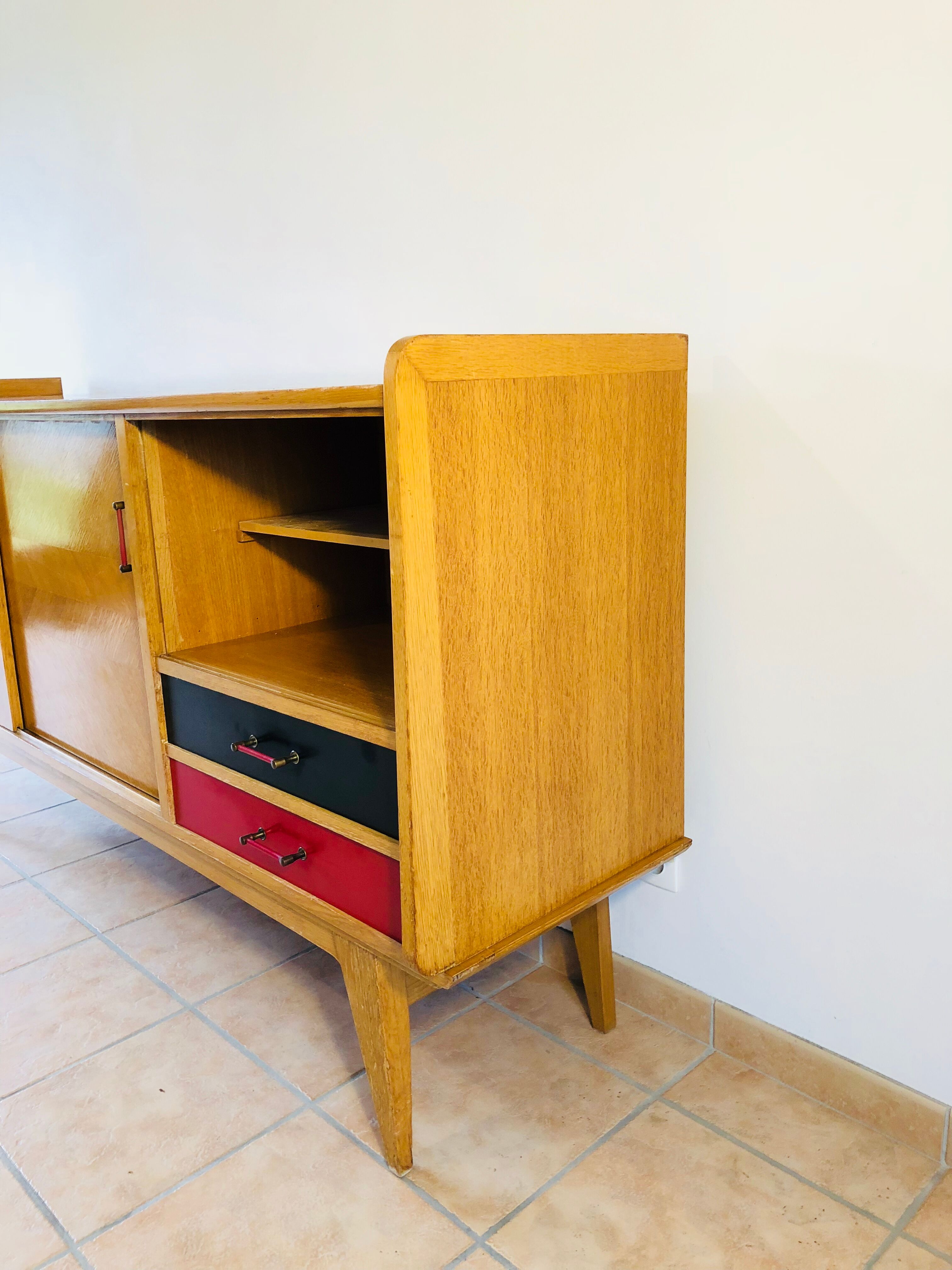 Sideboard oak feet compass 1960