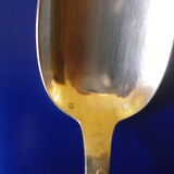 5 tablespoons in silver, 2 punches, fine decorations in relief