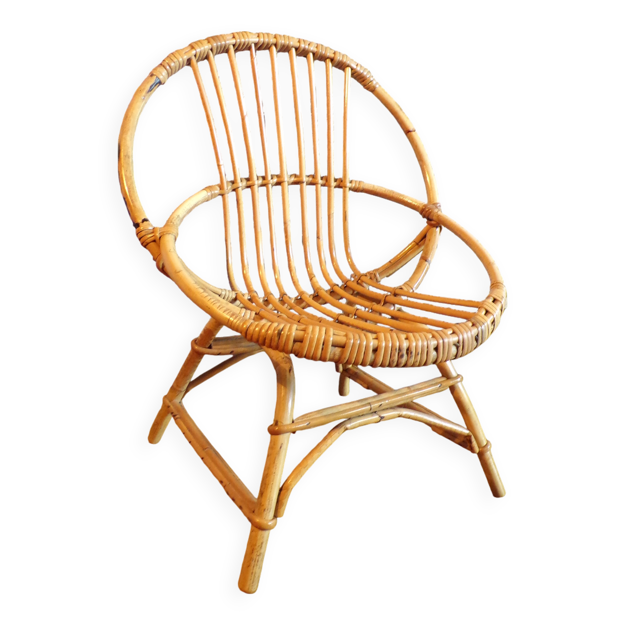 Children's rattan basket chair