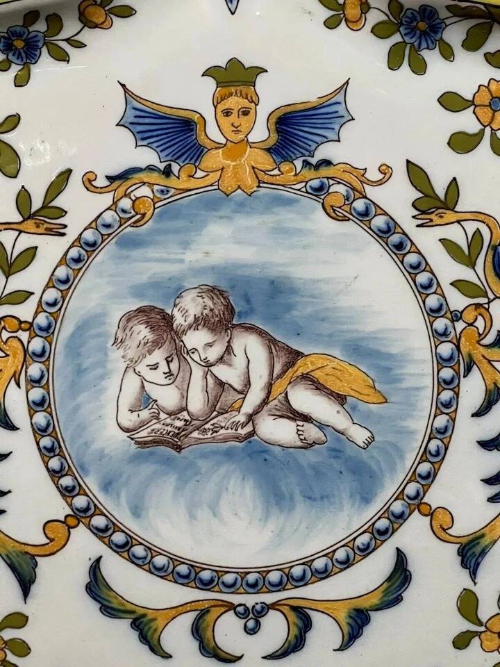 Large polylobed earthenware dish from the Charolles factory