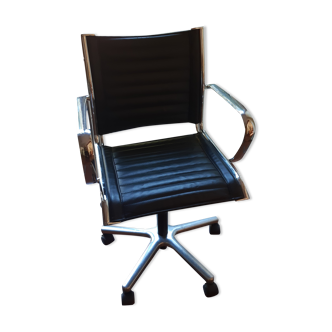 Desk chair