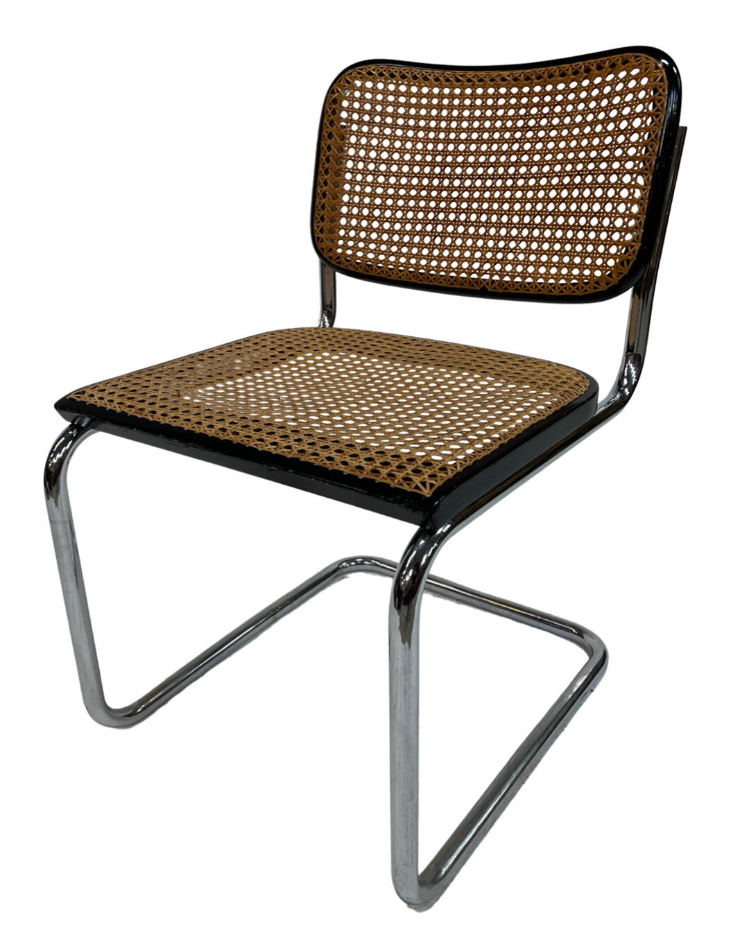 Cesca design chair b32 model in black and chrome