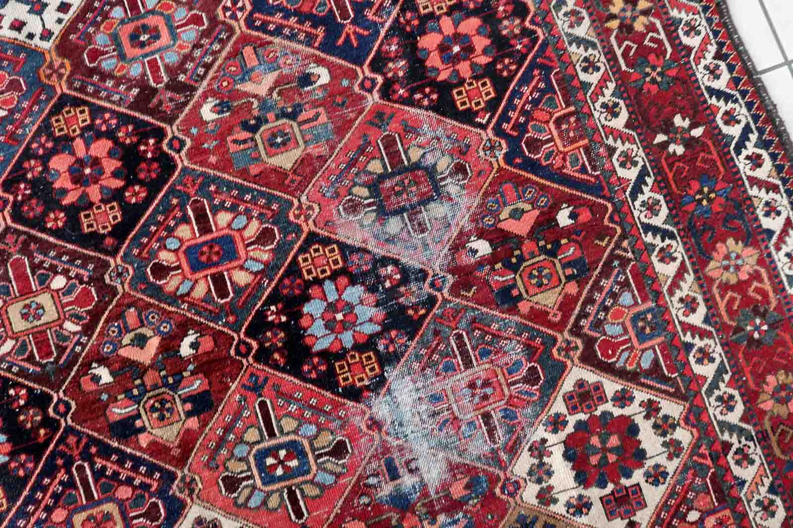Antique carpet persian bakhtiari handmade 223cm x 301cm 1930s