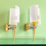 Paire d'appliques en laiton et acrylique, France 1960