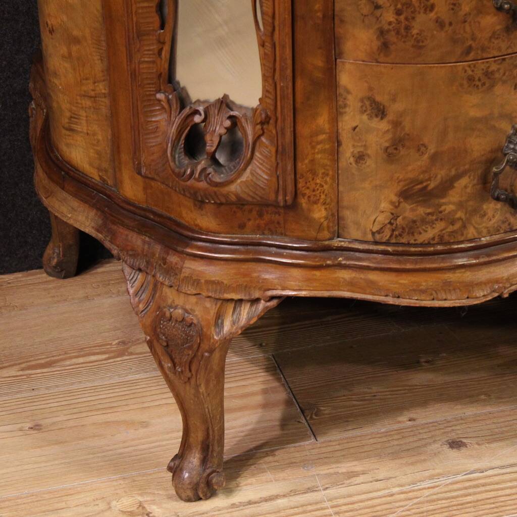 Great Italian chest of drawers from the 20th century