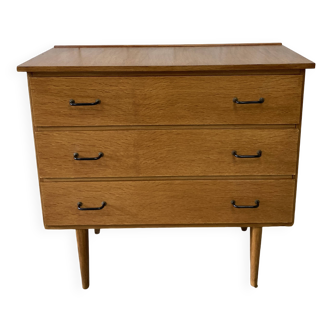 Vintage chest of drawers