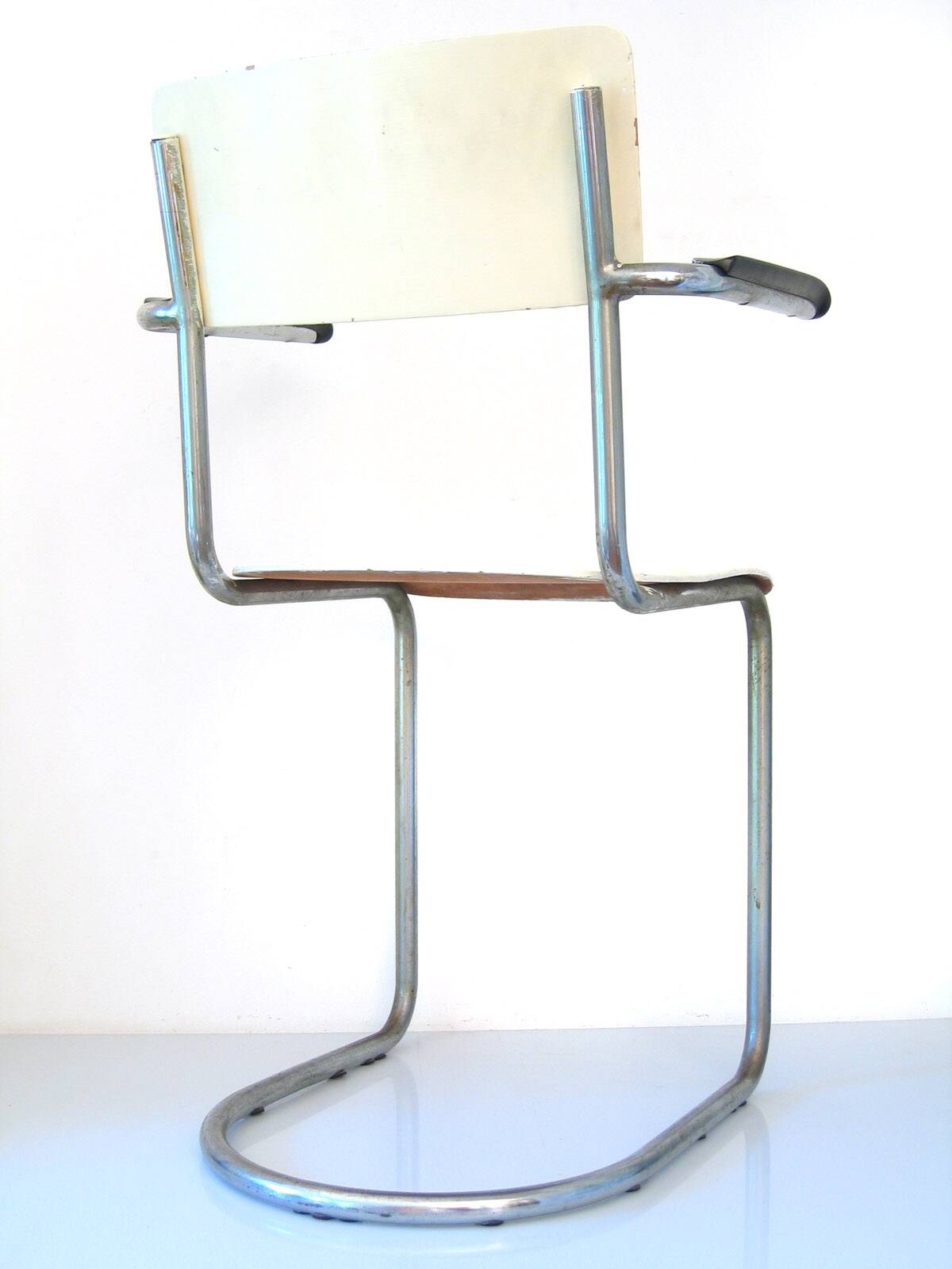 Gispen Vintage Tubular Chair – 1930s Dutch Design – White Retro Industrial