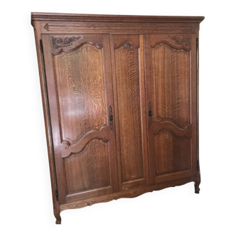 Armoire