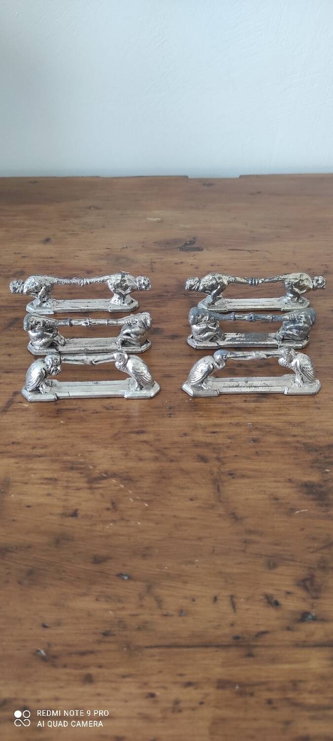 Animal knife holder set