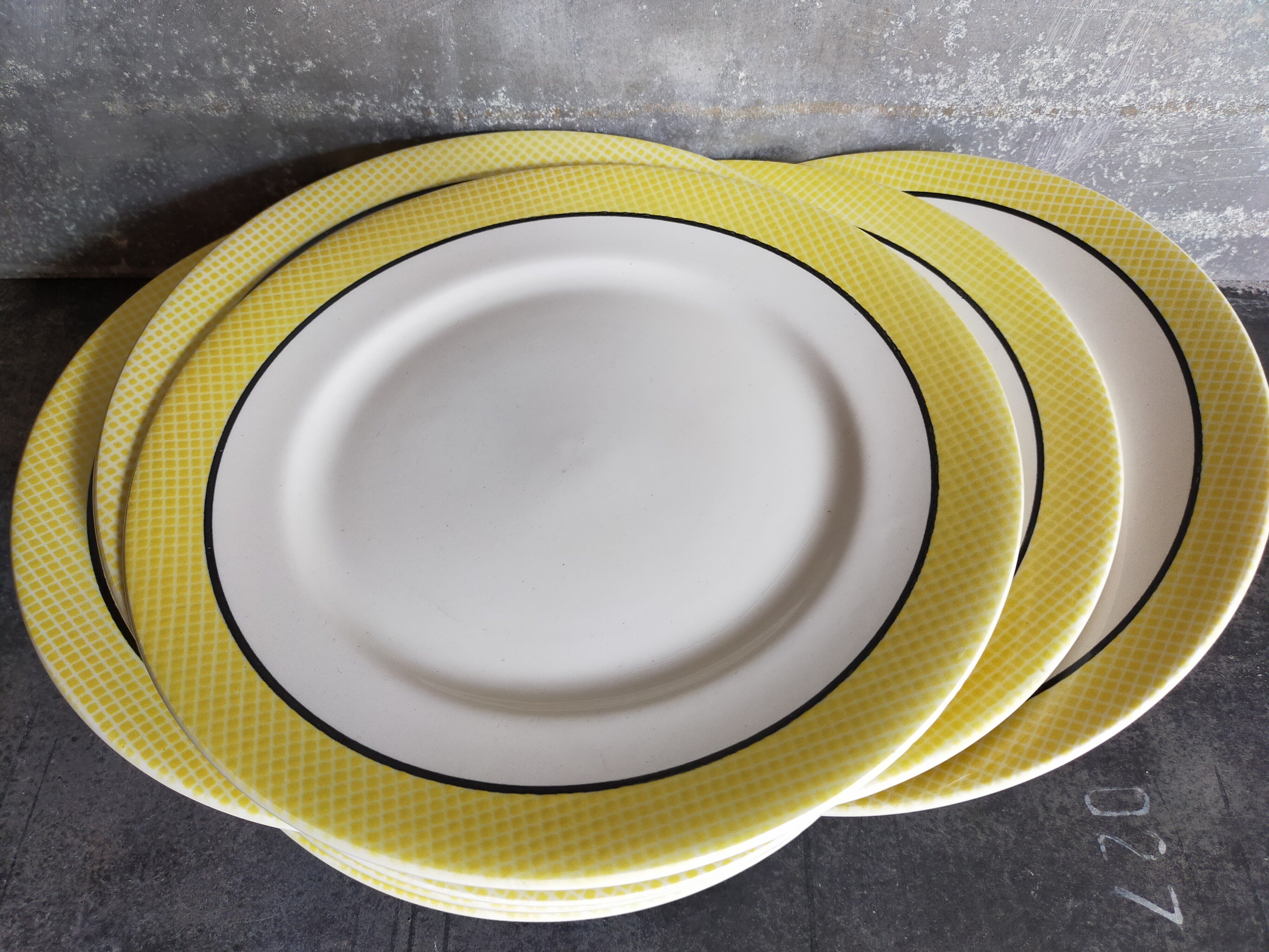 Eight dessert plates from Salins service "Menton" 50s