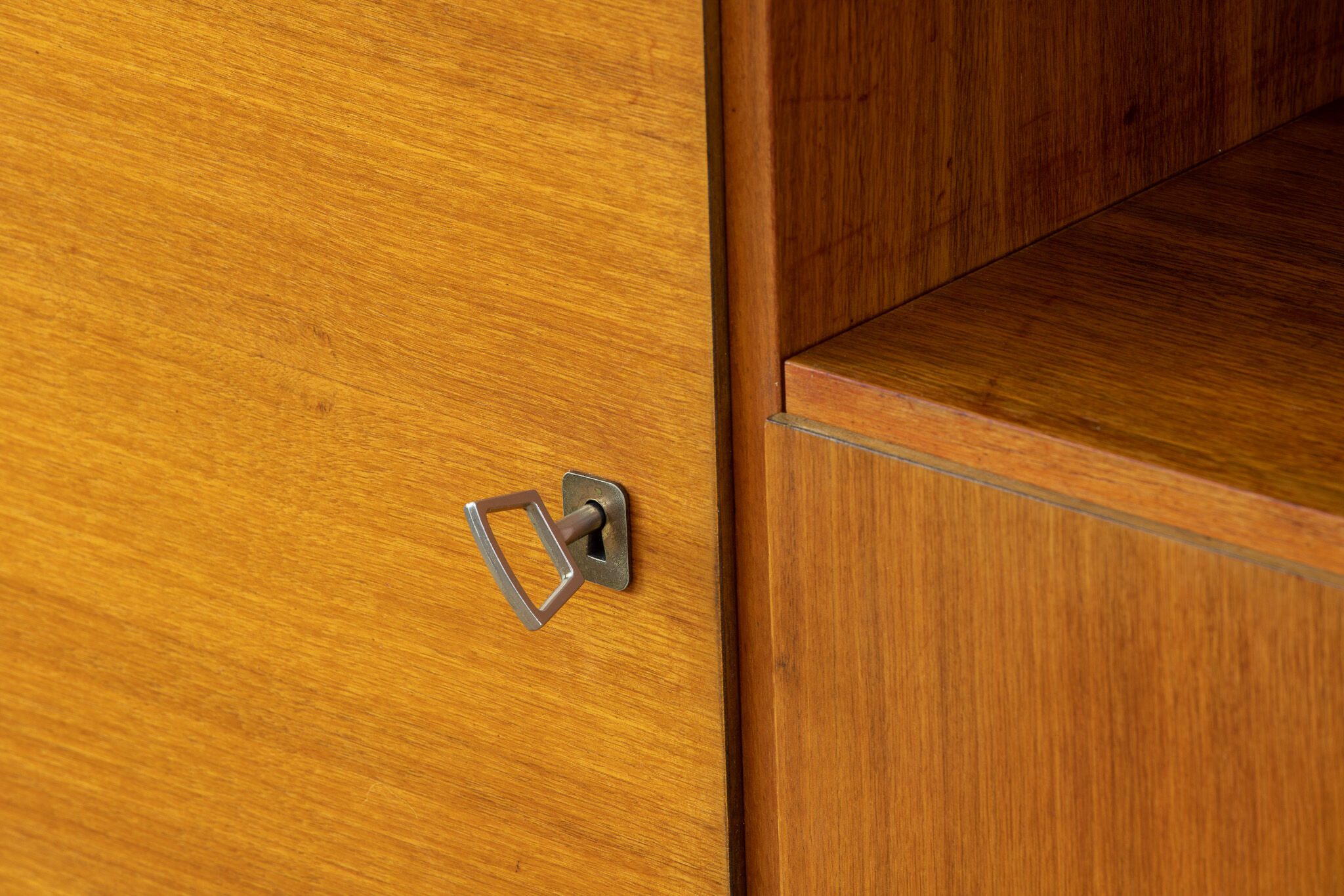 Vintage Scandinavian Enfilade – 249 cm