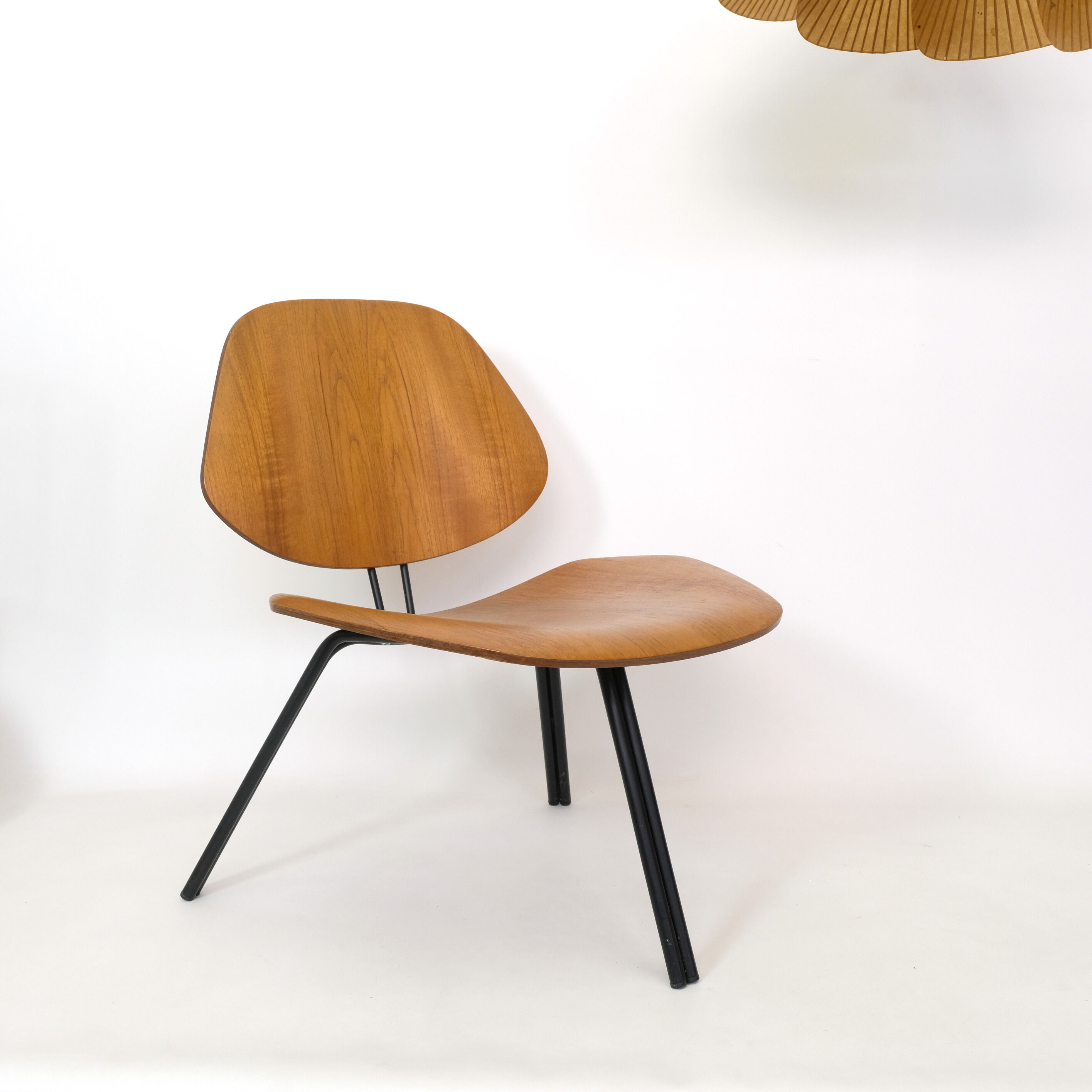Osvaldo Borsani, P31 armchair, Tecno, 1963