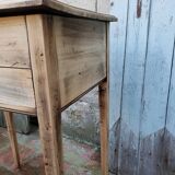 Bedside or raw wood worker