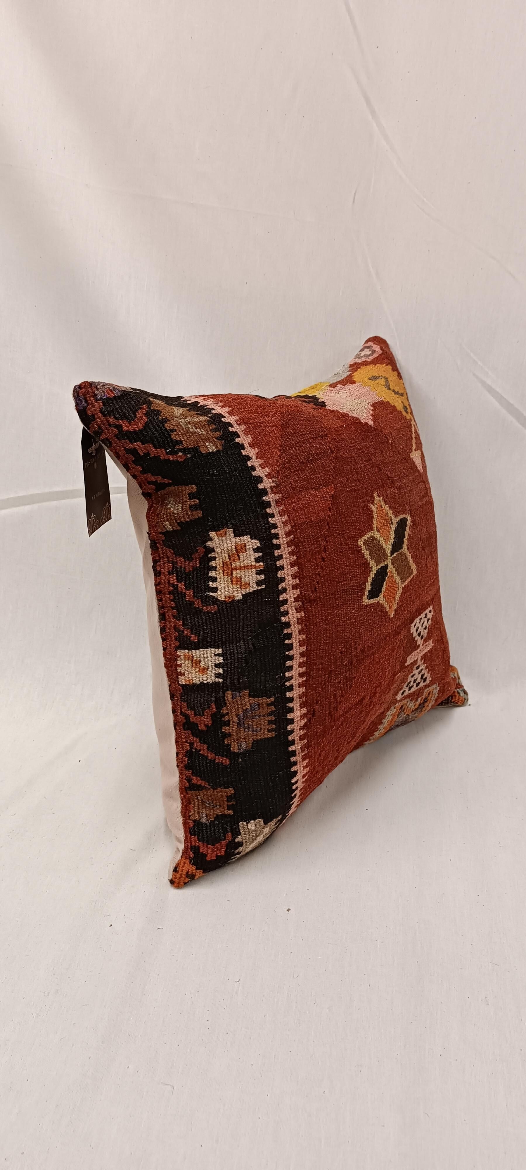 Housse de coussin kilim antique en terracotta et noir, 45x45 cm, housse de coussin tribal