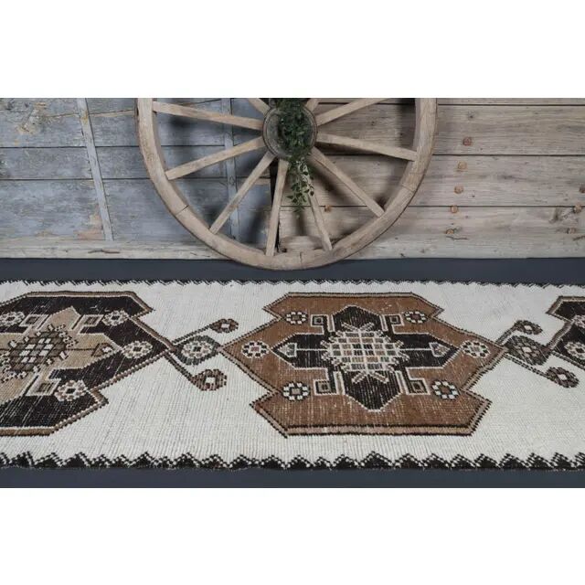 1970s Vintage Turkish Oushak Diamond Wool Runner 91x313
