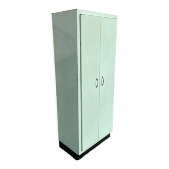 Metal wardrobe year 50