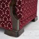 Fauteuil danois des années 1960, revêtement en velours rouge cerise, bois de chêne.