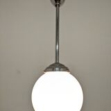 Art Deco ball suspension in opaline