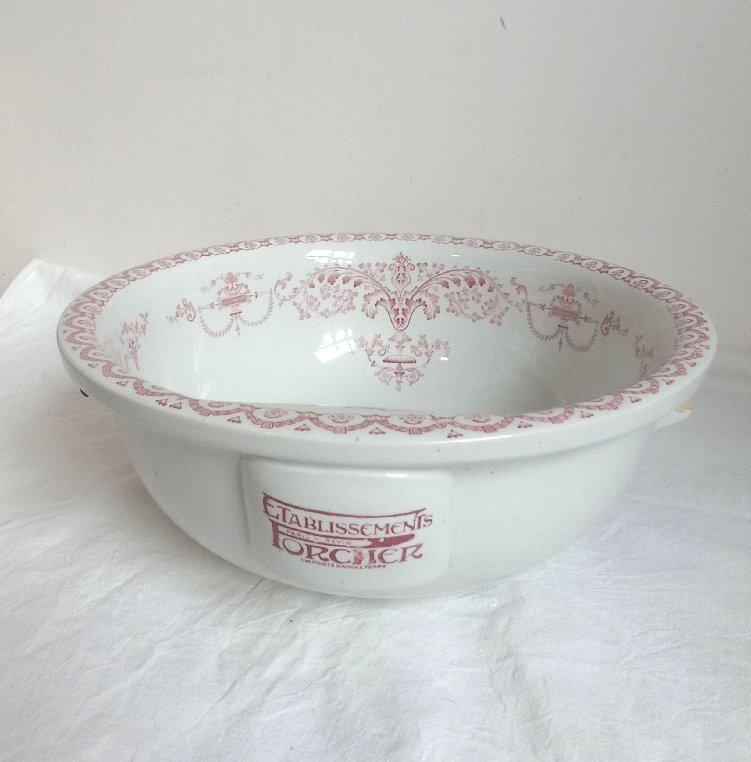 Porcher antique porcelain tilting basin