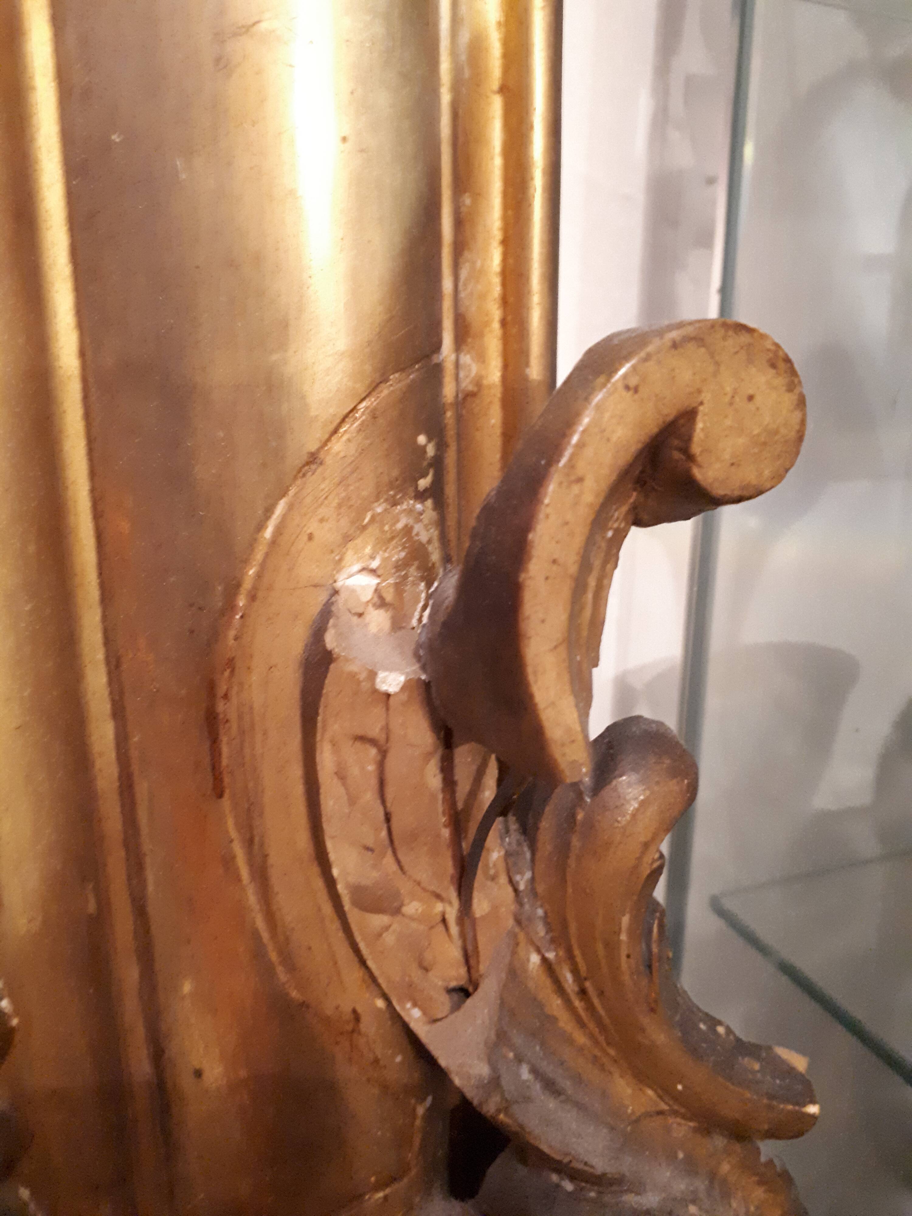 large mirror gilded fireplace eighteenth style